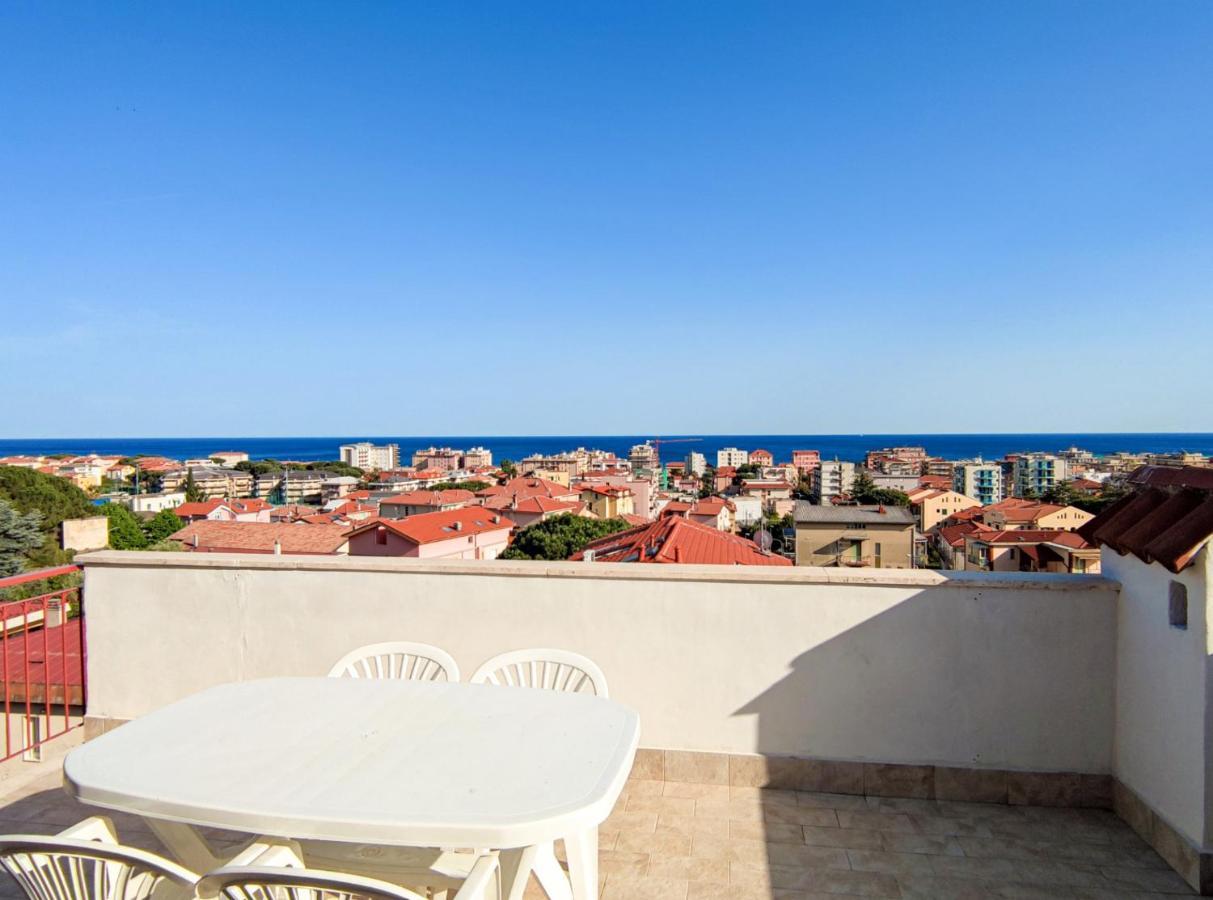Apartmán Bella Vista - By Ligooria Pietra Ligure Exteriér fotografie