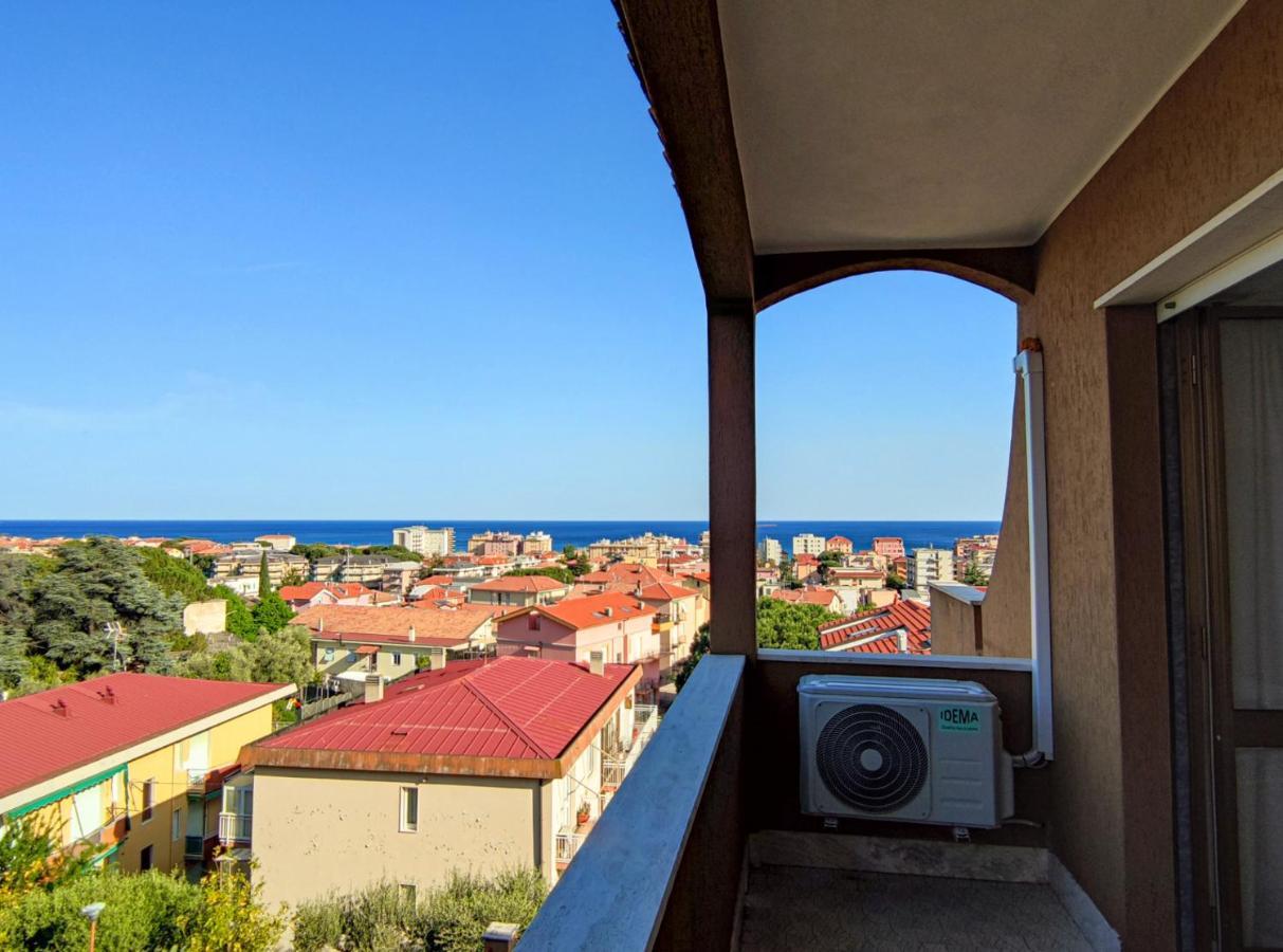 Apartmán Bella Vista - By Ligooria Pietra Ligure Exteriér fotografie